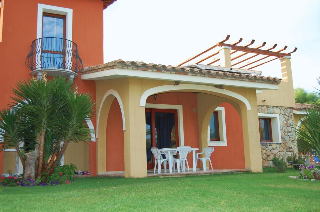 I Lentischi Aparthotel Villasimius Luaran gambar