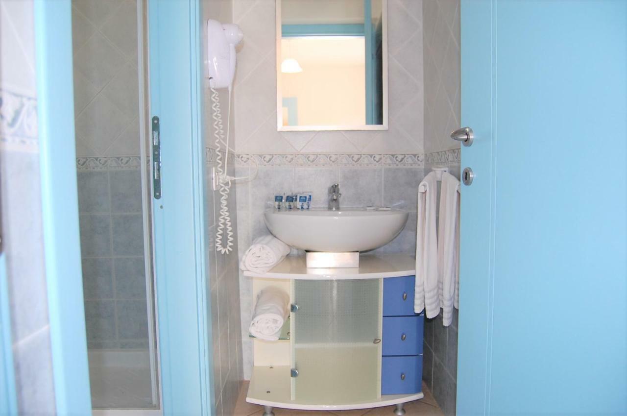 I Lentischi Aparthotel Villasimius Luaran gambar
