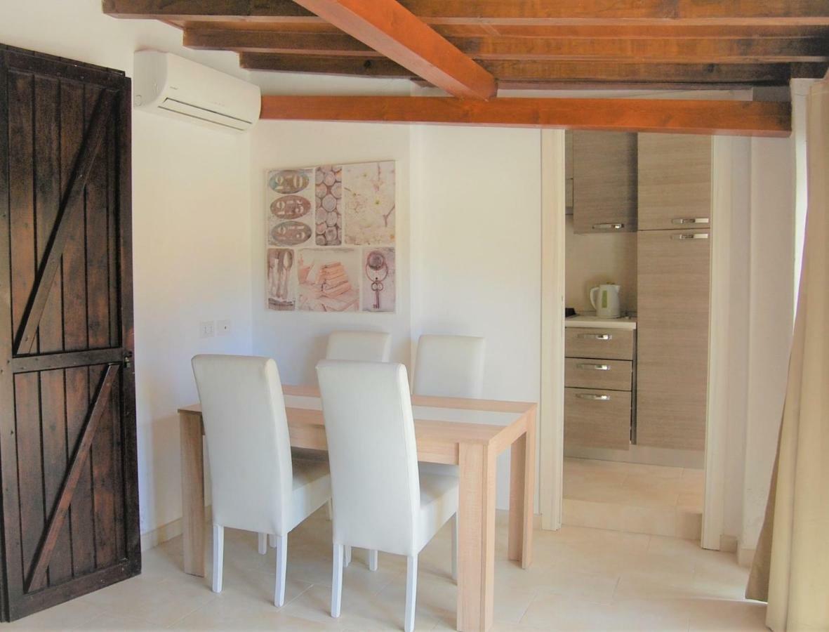 I Lentischi Aparthotel Villasimius Luaran gambar