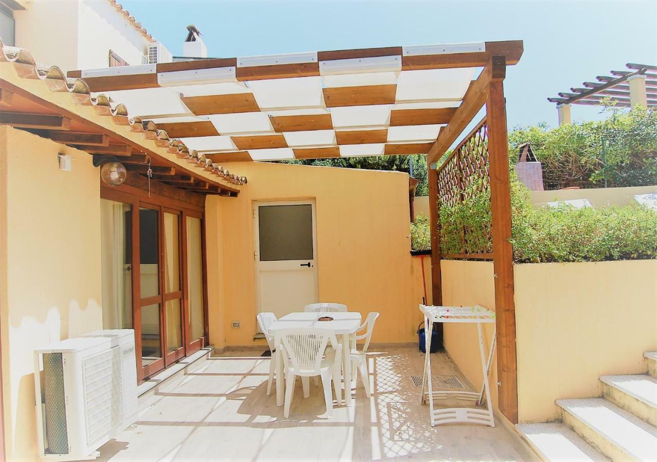 I Lentischi Aparthotel Villasimius Luaran gambar