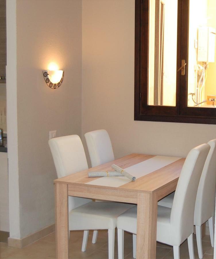 I Lentischi Aparthotel Villasimius Luaran gambar