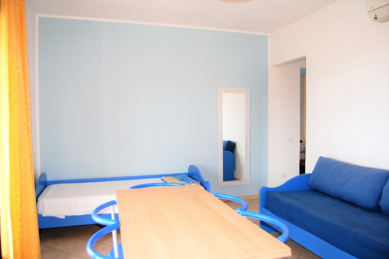 I Lentischi Aparthotel Villasimius Luaran gambar